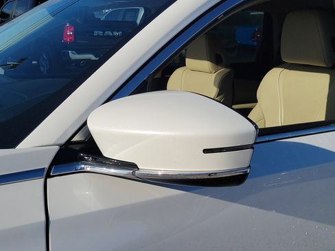 Used 2022 Acura MDX FWD w/ Technology Package image 11