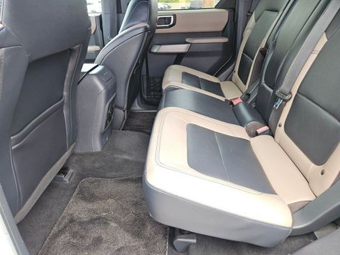 Used 2022 Ford Bronco Wildtrak AWD/4WD image 23