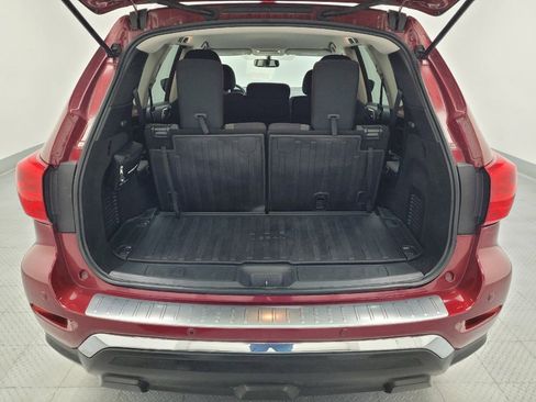 Used 2020 Nissan Pathfinder SV w/ Cargo Package FWD image 29