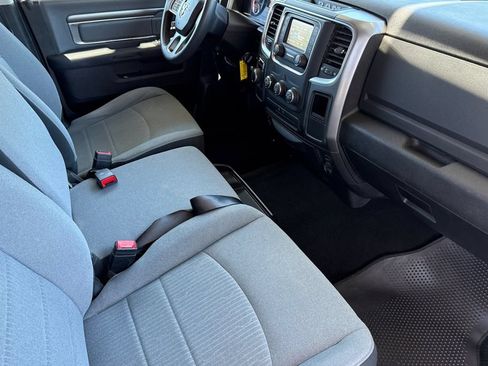 Used 2021 RAM 1500 Classic SLT RWD image 24