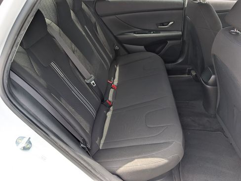 Used 2022 Hyundai Elantra Blue w/ Cargo Package FWD image 5