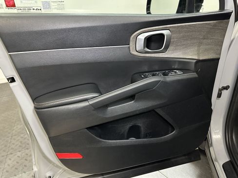 Used 2022 Kia Sorento X-Line EX image 19