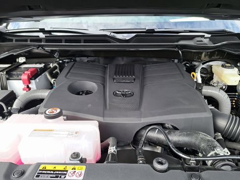 New 2026 Toyota Tundra SR5 image 15