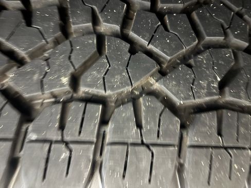 New 2025 GMC Sierra 2500 SLE w/ Preferred Package image 7