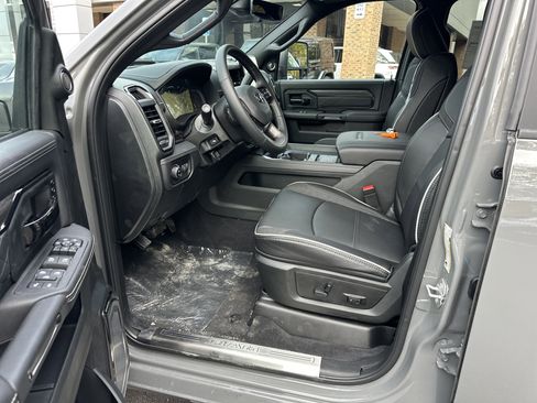 New 2026 RAM 3500 Limited image 30