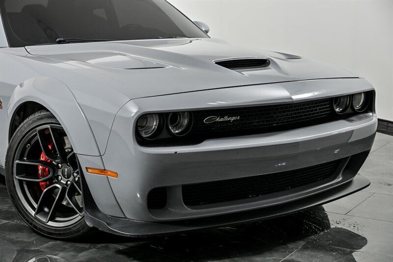Used 2021 Dodge Challenger R/T Scat Pack RWD image 2