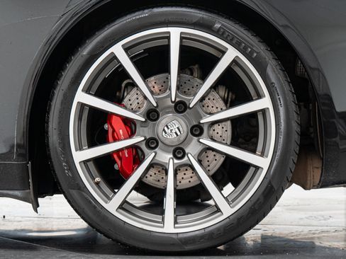 Used 2014 Porsche 911 Carrera S RWD image 11