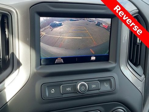 Used 2022 Chevrolet Silverado 1500 Custom image 11