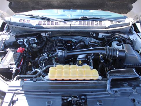 Used 2018 Ford F150 XL w/ Equipment Group 101A Mid image 12