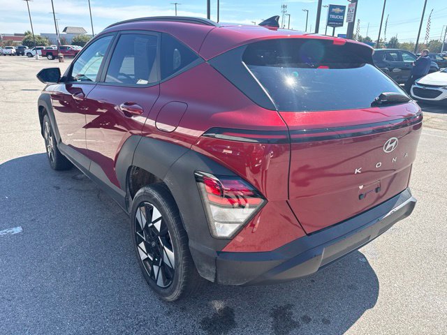 Used 2025 Hyundai Kona SEL AWD/4WD image 5
