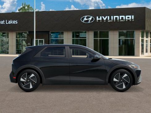 New 2026 Hyundai Ioniq 5 SEL image 7