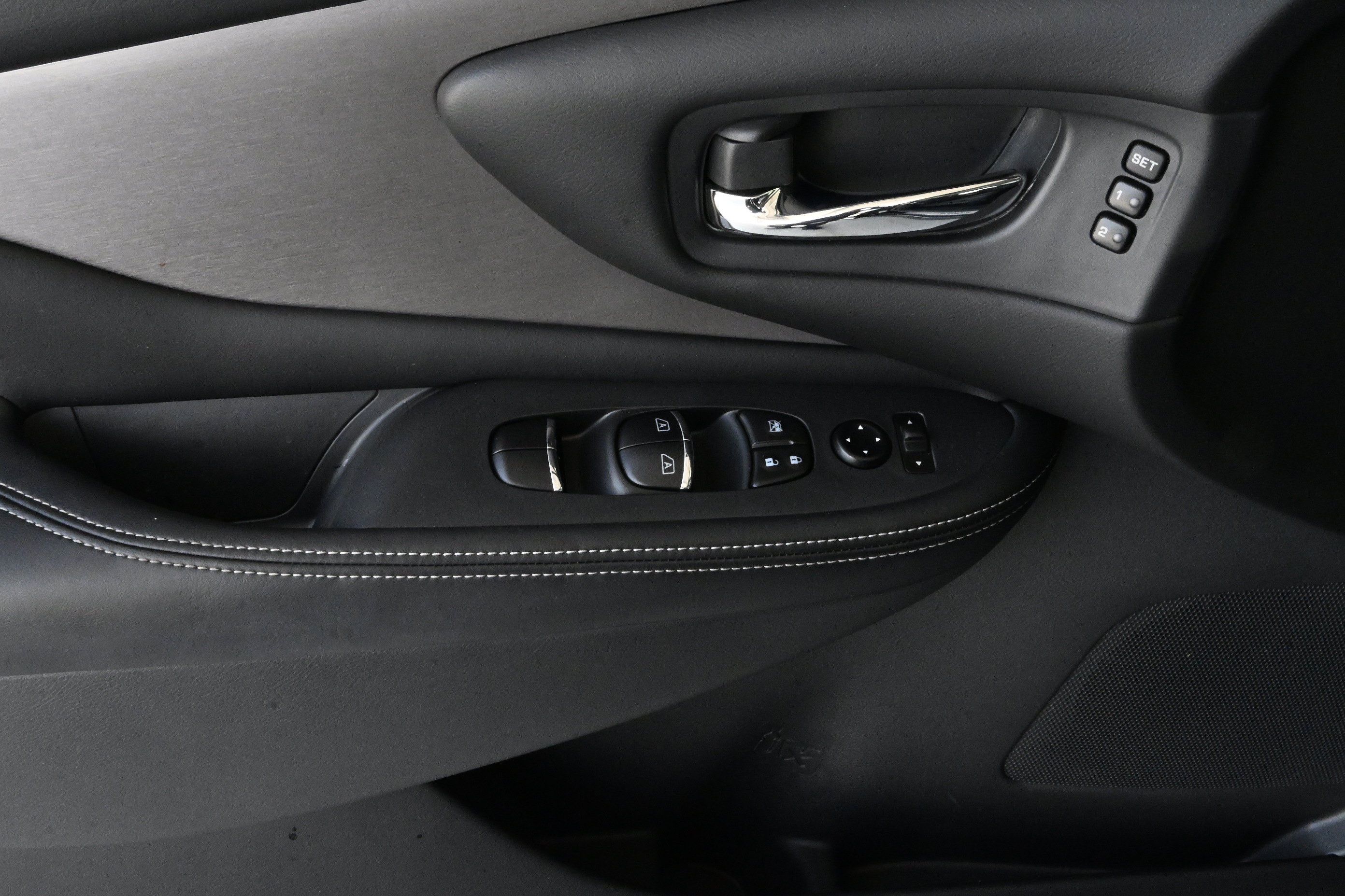 Used 2024 Nissan Murano SL AWD/4WD image 30