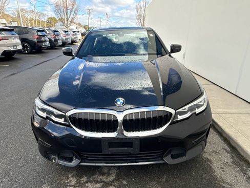 Used 2019 BMW 330i xDrive Sedan w/ Convenience Package image 9