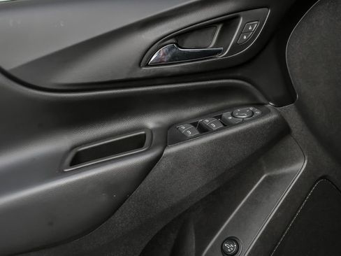 Used 2019 Chevrolet Equinox LT AWD/4WD image 13