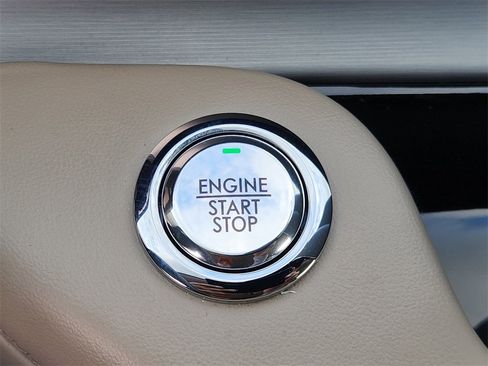 Used 2021 Lincoln Aviator 2WD image 20