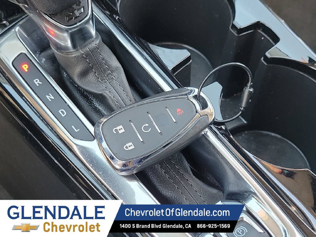 Used 2025 Chevrolet Trax LT FWD image 26