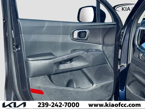 New 2026 Kia Sorento LX image 23