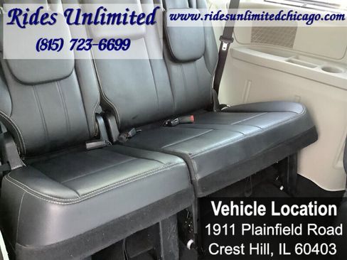 Used 2012 Chrysler Town & Country Touring-L w/ Entertainment Group #2 image 35