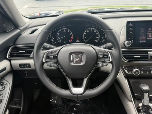 Used 2018 Honda Accord EX-L image 42