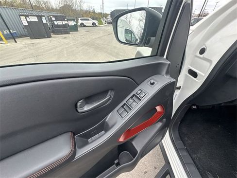 New 2026 Nissan Frontier PRO-4X image 13