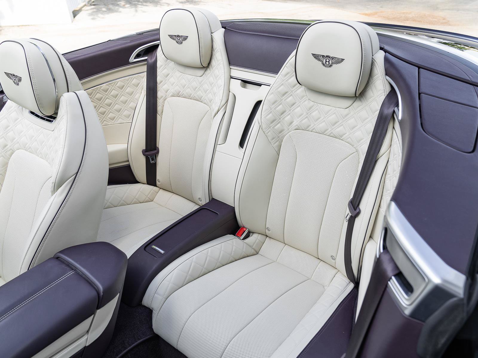 Used 2022 Bentley Continental GT Mulliner AWD/4WD image 30
