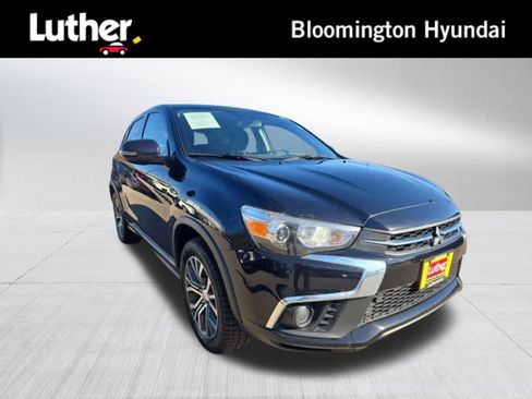 Used 2018 Mitsubishi Outlander Sport ES image 1