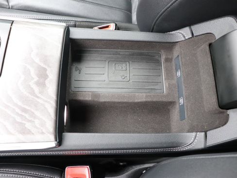 Used 2024 Audi A6 Premium Plus image 47