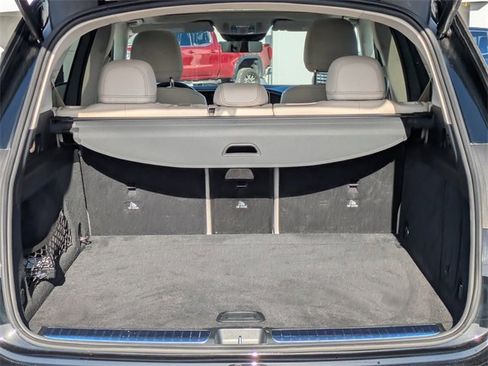 Used 2022 Mercedes-Benz GLE 350 w/ AMG Line Exterior image 14