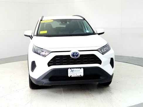 Used 2022 Toyota RAV4 LE AWD/4WD image 8