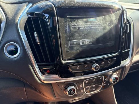 Used 2018 Chevrolet Traverse Premier AWD/4WD image 24