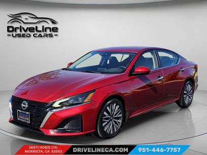 Used 2023 Nissan Altima 2.5 SV