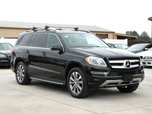 Used 2015 Mercedes-Benz GL 320 BlueTEC 4MATIC image 9