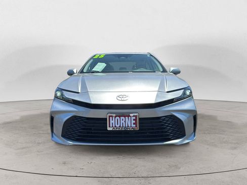 Used 2025 Toyota Camry LE FWD image 2