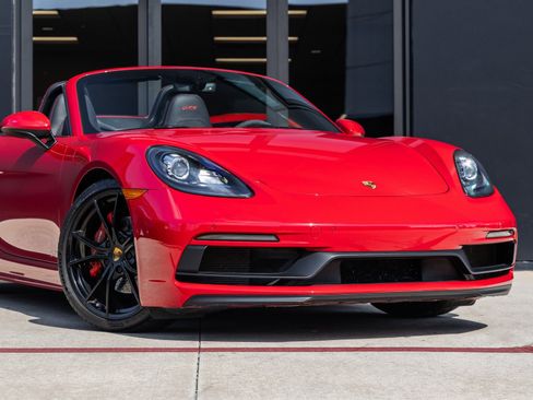 Certified 2019 Porsche 718 Boxster GTS image 9