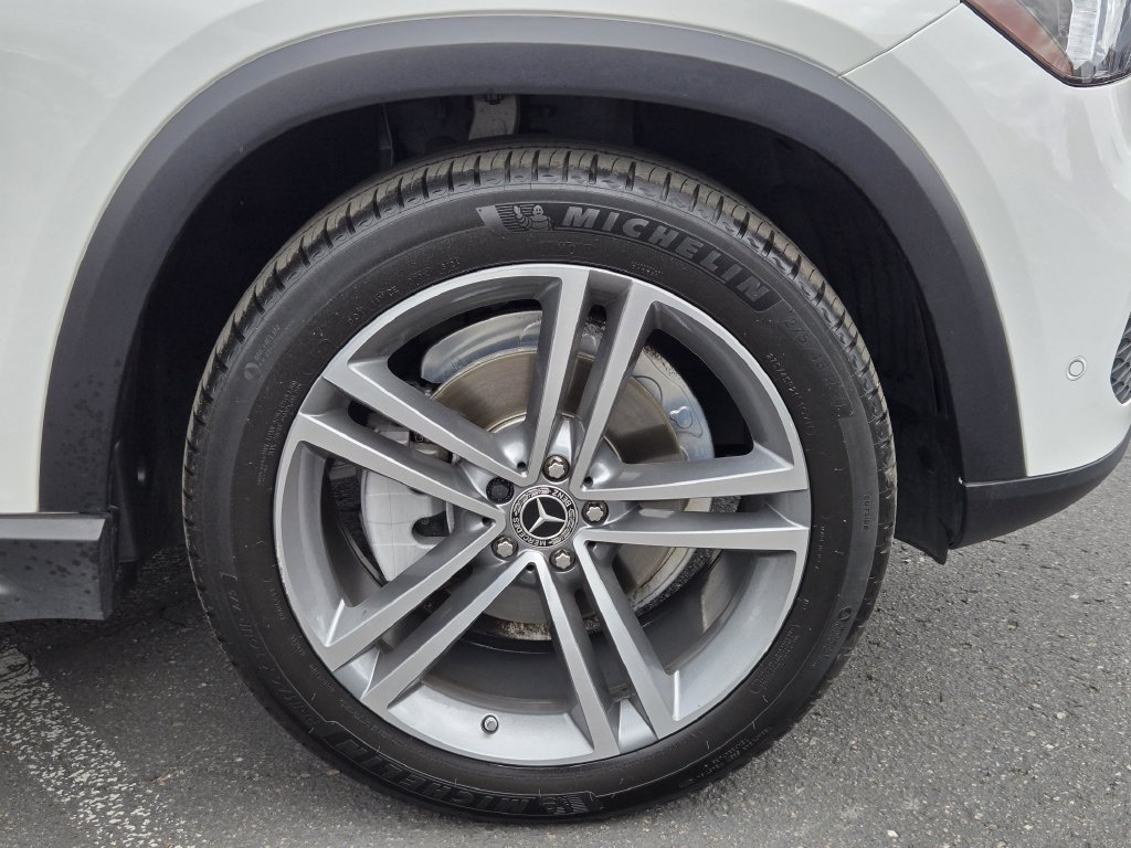 Used 2022 Mercedes-Benz GLE 350 4MATIC image 11