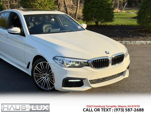 Used 2019 BMW 530i xDrive w/ M Sport Package image 2