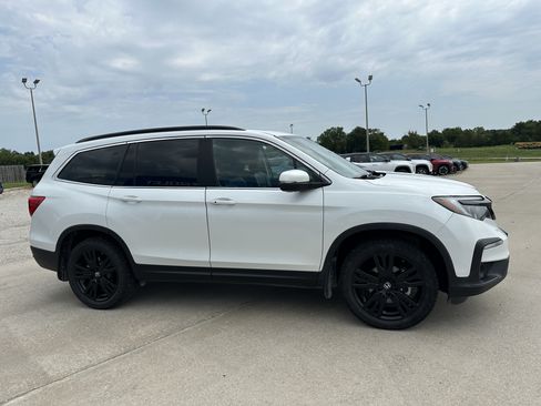 Used 2022 Honda Pilot Special Edition image 2