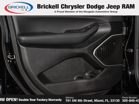 New 2026 Jeep Grand Cherokee Altitude image 11