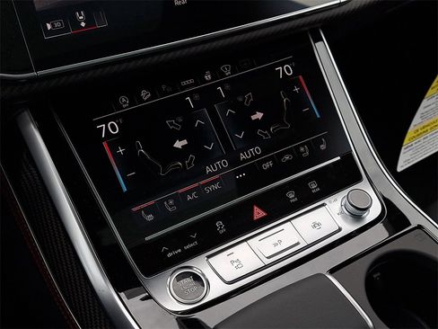 New 2026 Audi Q8 Prestige image 13