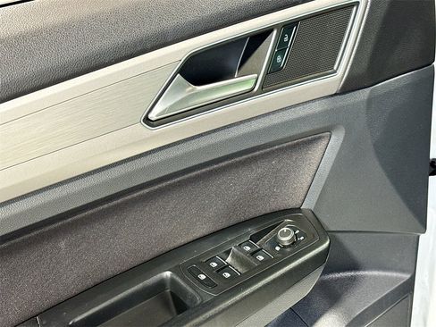 Used 2019 Volkswagen Atlas S image 22