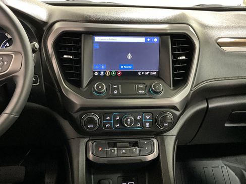 Used 2023 GMC Acadia AT4 w/ Technology Package AWD/4WD image 8