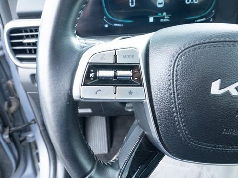 Used 2025 Kia Telluride S AWD/4WD image 23