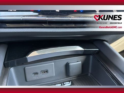 New 2026 Buick Envision Preferred image 28