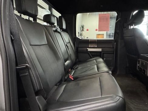 Used 2022 Ford F250 Lariat w/ Black Appearance Package image 42