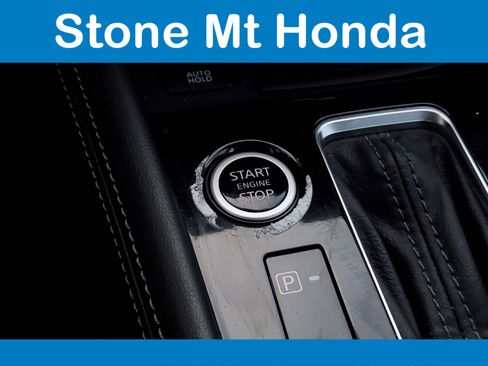 Used 2024 Nissan Kicks SV image 32