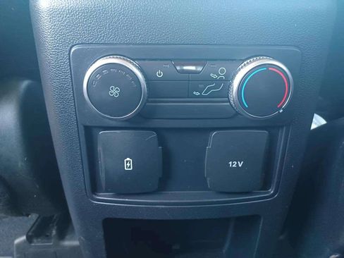Used 2020 Ford Explorer 4WD XLT w/ Equipment Group 202A image 15