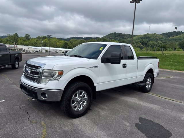 Used 2014 Ford F150 XLT w/ Equipment Group 302A Luxury AWD/4WD image 4