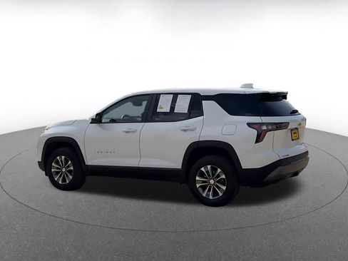 Used 2025 Chevrolet Equinox LT image 10