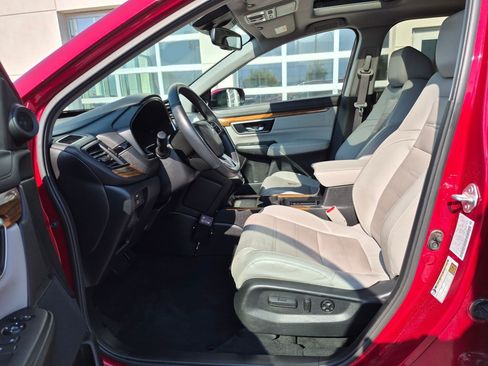 Used 2021 Honda CR-V Touring image 17