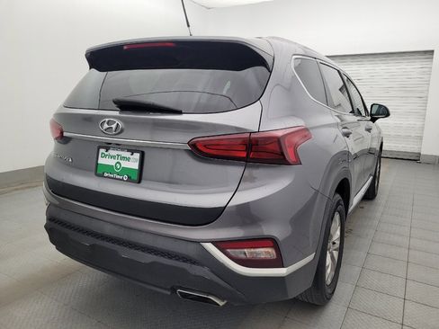 Used 2019 Hyundai Santa Fe SE FWD image 9